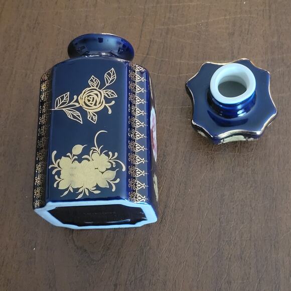 Vintage Limoges France Cobalt Blue Porcelain Jar 6” Tall Gold Gilt - Picture 10 of 13